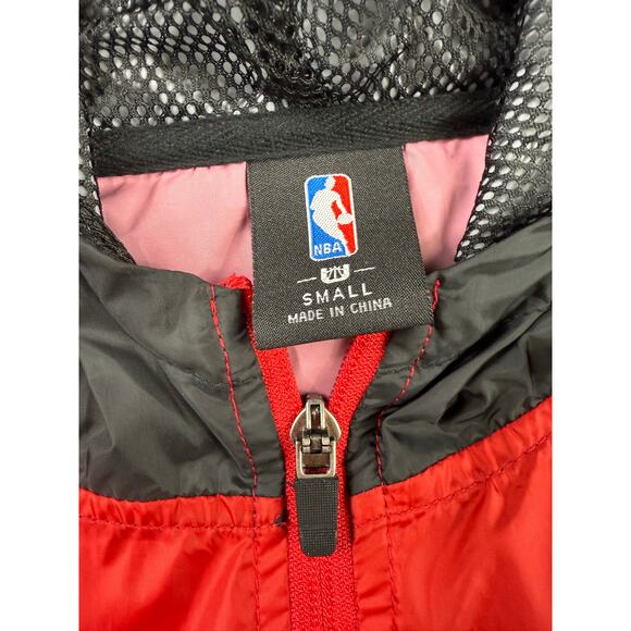 NBA Houston Rockets Windbreaker Jacket Mens S Red Black Gray Hooded Zip Up Sport - Picture 3 of 10
